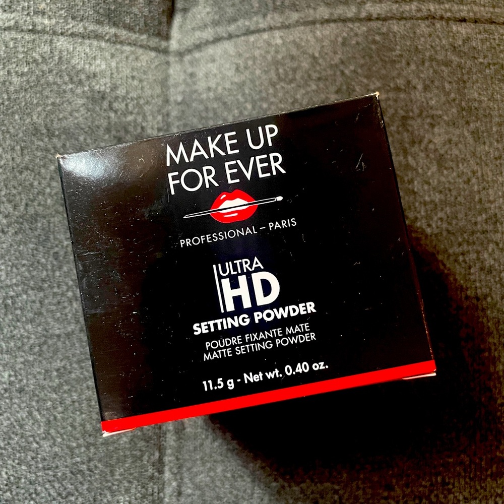 Makeup Forever Ultra HD setting powder